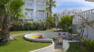 CHARM BEACH HOTEL