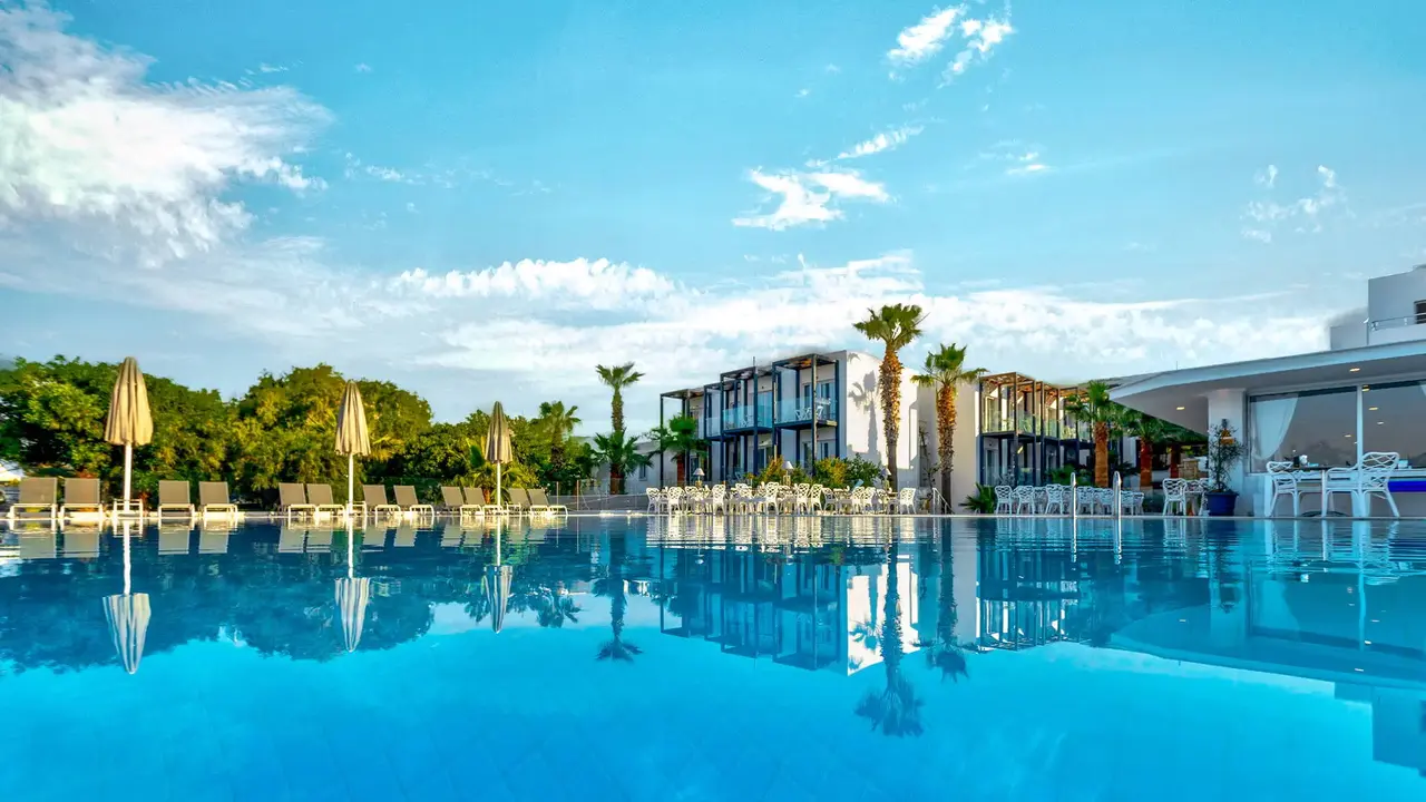 Charm Beach Hotel