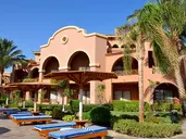 CHARMILLION GARDENS AQUA PARK SSH