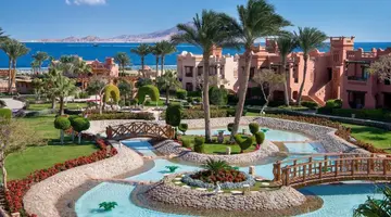 Charmillion Sea Life Resort