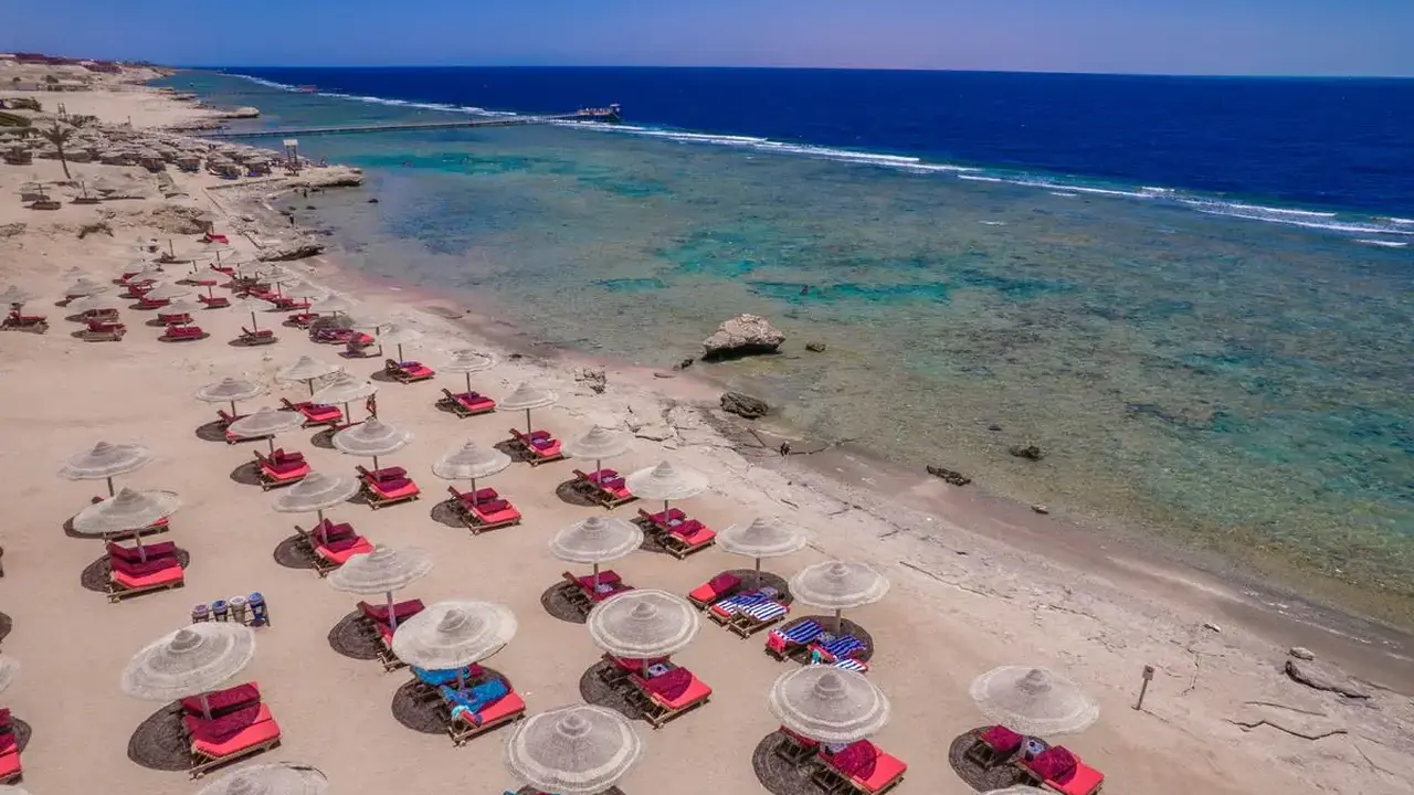 Charmillion Sea Life Resort