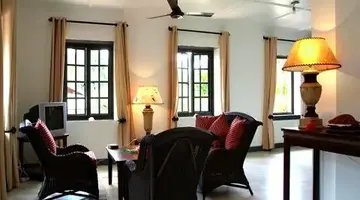 Chateau St Cloud