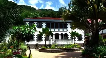 Chateau St Cloud