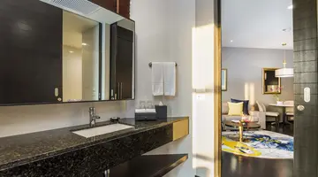 CHATRIUM HOTEL RIVERSIDE BANGKOK