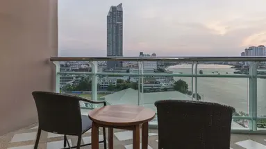 CHATRIUM HOTEL RIVERSIDE BANGKOK