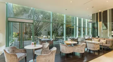 CHATRIUM HOTEL RIVERSIDE BANGKOK