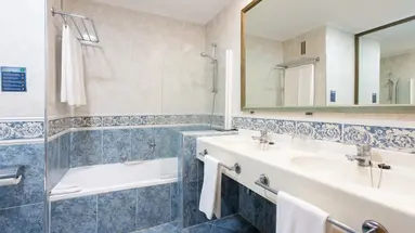 Chatur Playa Real Resort