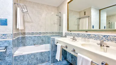 Chatur Playa Real Resort