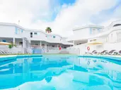 Checkin Bungalows Atlantida