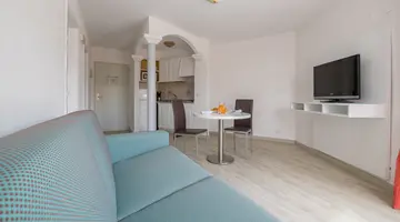 CHECKIN BUNGALOWS ATLANTIDA