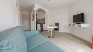 CHECKIN BUNGALOWS ATLANTIDA
