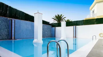 Checkin Bungalows Atlantida