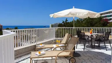 Checkin Bungalows Atlantida