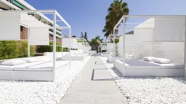Checkin Bungalows Atlantida