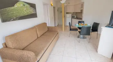 Checkin Bungalows Atlantida