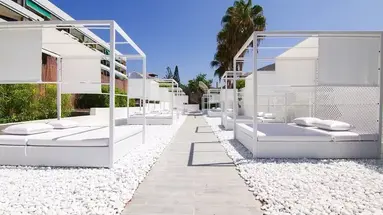 Checkin Bungalows Atlantida
