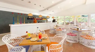 Checkin Bungalows Atlantida