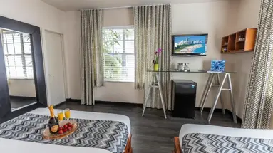 Chesterfield Hotel & Suites- autohide noprices