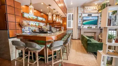 Chesterfield Hotel & Suites- autohide noprices