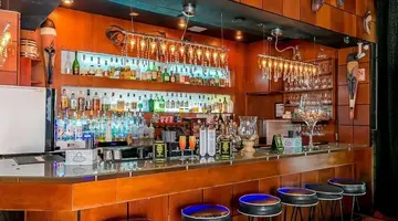 Chesterfield Hotel & Suites- autohide noprices