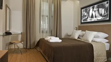 Chic Hotel