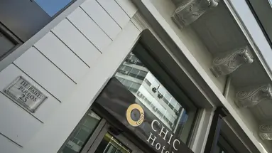 Chic Hotel