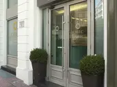 Chic Hotel