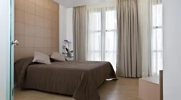 Chic Hotel