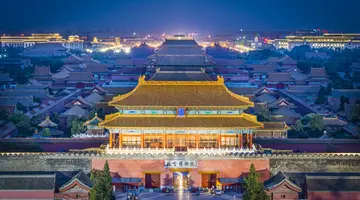 CHINY - 2 metropolie i wodne miasta UNES
