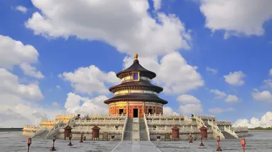 Chiny i Japonia - dwa oblicza orientu