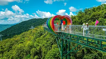 Chiny - pandy, Chongqing i tropikalna Sanya