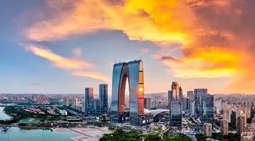 Chiny – w krainie złotego smoka z wypoczynkiem na wyspie Hainan