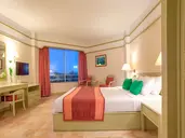 Cholchan Beach Resort Pattaya