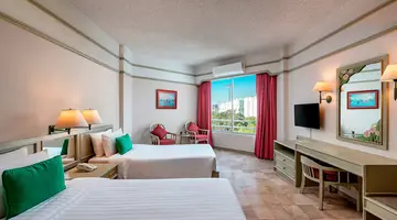 Cholchan Beach Resort Pattaya