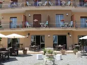 ChrisMare Hotel