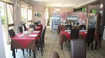 ChrisMare Hotel