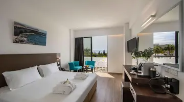 CHRISTOFINIA HOTEL
