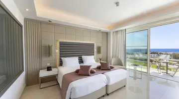 Chrysomare Beach Hotel and Resort D