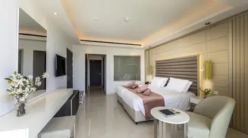 Chrysomare Beach Hotel and Resort D