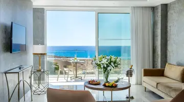 Chrysomare Beach Hotel & Resort