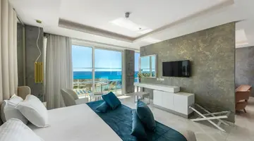 Chrysomare Beach Hotel & Resort