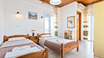 Chrysoula Studios