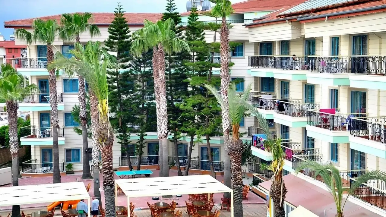 Cinar Family Suite Hotel