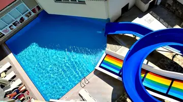 Cinar Family Suite Hotel