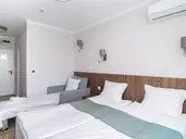CINEMA HOTEL