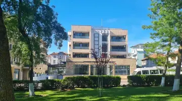 CINEMA HOTEL