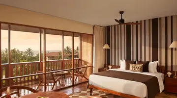 Cinnamon Bentota Beach