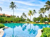 Cinnamon Bentota Beach