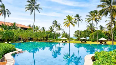 Cinnamon Bentota Beach