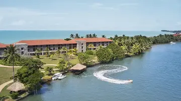 Cinnamon Bentota Beach